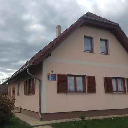 Apartment Gerti Haus *