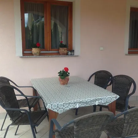 Gerti Haus * Bük